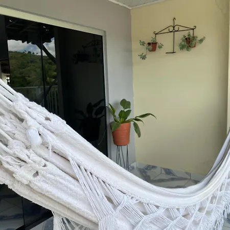 Casa Confortavel Com 3 Quartos Bonito  Exterior foto